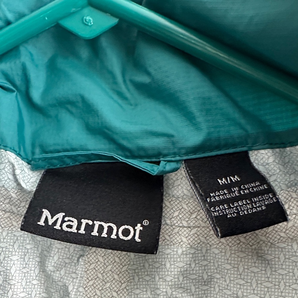 Marmot Women's Precip Rain Jacket - Picture 5 of 7